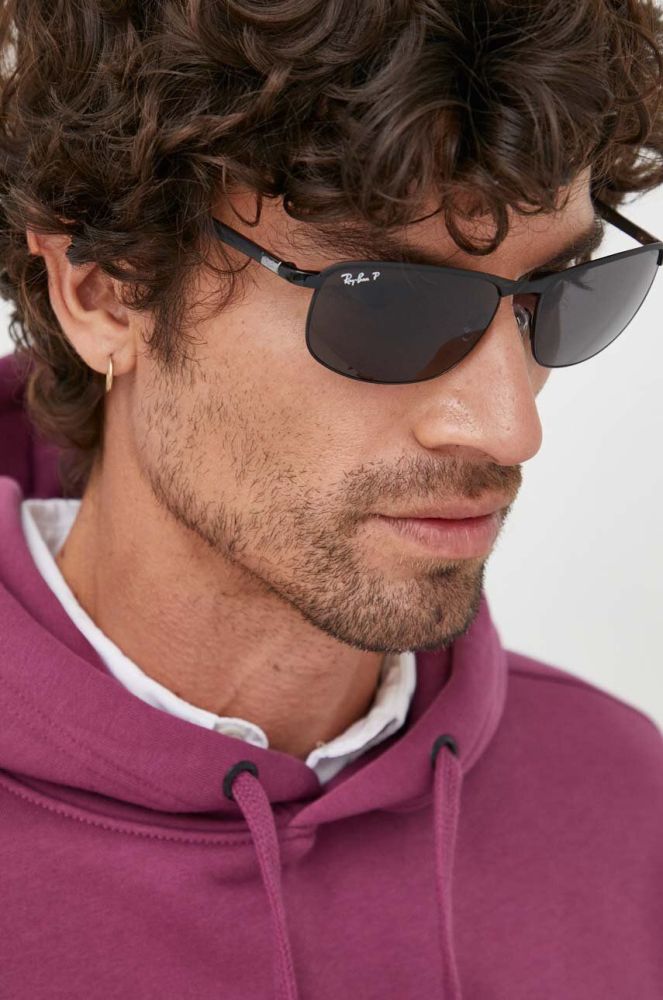 Сонцезахисні окуляри Ray-Ban колір чорний (3449753)