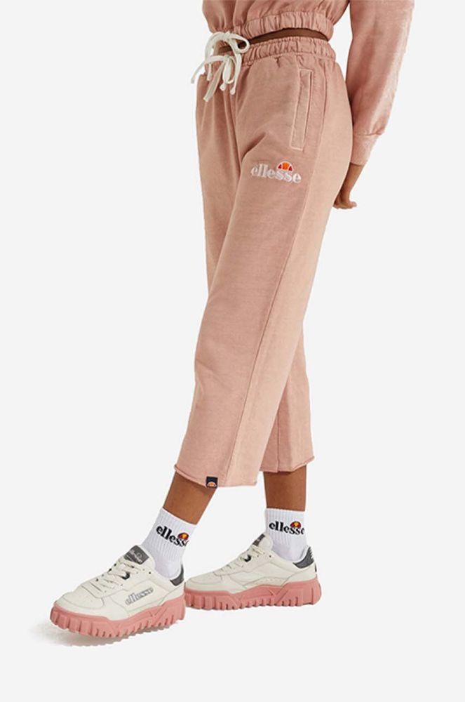 Бавовняні спортивні штани Ellesse Taran Cropped Jog колір рожевий середня посадка SGM14012-PINK