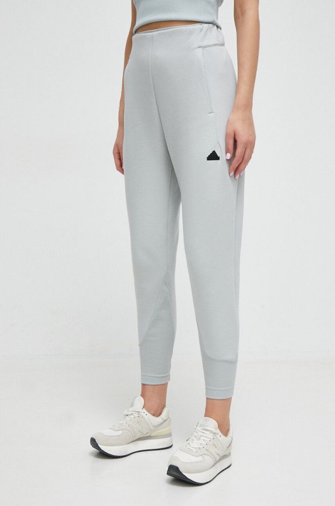 Спортивні штани adidas Z.N.E колір зелений однотонні (3637021)