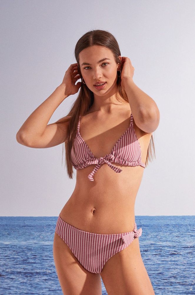 Купальний бюстгальтер women'secret Riviera колір фіолетовий м'яка чашечка